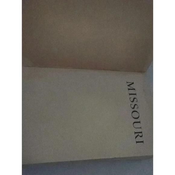 Missouri Book by‎ Hannah Alexander - Picture 5 of 5